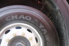 一汽解放 新J6P重卡 质惠版 240马力 6X2 9.65米厢式载货车(CA5250XXYP66K1L6T3E5)