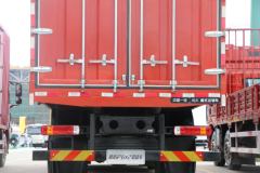 一汽解放 新J6P重卡 质惠版 240马力 6X2 9.65米厢式载货车(CA5250XXYP66K1L6T3E5)