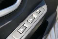 长安跨越王X5 1.5L 112马力 3.585米单排厢式小卡(SC5031XXYFRD52)