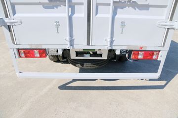 ԽX5 1.5L 112 3.585׵ʽС(SC5031XXYFRD52)ͼƬ