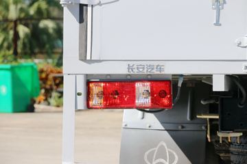 ԽX5 1.5L 112 3.585׵ʽС(SC5031XXYFRD52)ͼƬ
