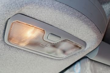 һ����� J6L�п� 2019�� �ʻݰ� 220���� 4X2 6.75�ײ�դʽ�ػ���(����)(CA5180CCYP62K1L4E6)ͼƬ