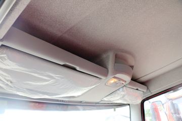 һ����� J6L�п� 2019�� �ʻݰ� 220���� 4X2 6.75�ײ�դʽ�ػ���(����)(CA5180CCYP62K1L4E6)ͼƬ