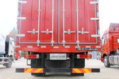 一汽解放 J6L中卡 2019款 质惠版 220马力 4X2 6.75米仓栅式载货车(国六)(CA5180CCYP62K1L4E6)