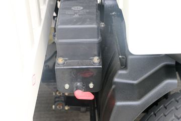 ��� J6F 4.5T 4.21�׵��Ŵ��綯��ʽ�Ῠ(CA5040XXYP40LBEVA83)82.43kWhͼƬ