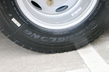 ��� J6F 4.5T 4.21�׵��Ŵ��綯��ʽ�Ῠ(CA5040XXYP40LBEVA83)82.43kWhͼƬ