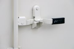 解放 J6F 4.5T 4.21米单排纯电动厢式轻卡(CA5040XXYP40LBEVA83)82.43kWh