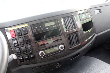 һ����� J6M�ؿ� 320���� 8X4 6.5����ж������(CA3310P63K1L1BT4E5)ͼƬ