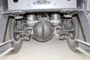 һ����� J6M�ؿ� 320���� 8X4 6.5����ж������(CA3310P63K1L1BT4E5)ͼƬ