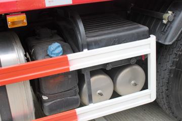 һ����� J6M�ؿ� 320���� 8X4 6.5����ж������(CA3310P63K1L1BT4E5)ͼƬ