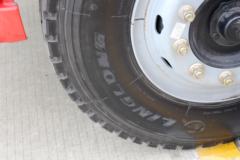 一汽解放 J6M重卡 320马力 8X4 6.5米自卸车底盘(CA3310P63K1L1BT4E5)