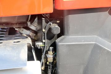 һ����� ��J6P�ؿ� �캽�� 560���� 6X4ǣ����(����)ͼƬ