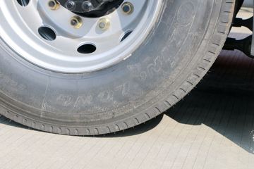 һ����� ��J6P�ؿ� �캽�� 560���� 6X4ǣ����(����)ͼƬ