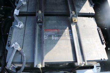 һ����� ��J6P�ؿ� �캽�� 560���� 6X4ǣ����(����)ͼƬ