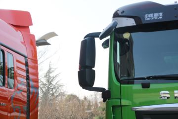 �й����� �ǵ¿�SITRAK G7H�ؿ� 440���� 6X4 ��ж��(ZZ3256N414SE1)ͼƬ