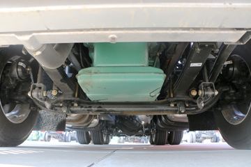 һ����� ��J6P�ؿ� �캽�� 560���� 6X4ǣ����(����)ͼƬ