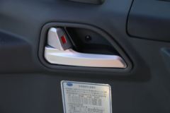 解放 J6F 130马力 4.16米单排厢式轻卡底盘(CA5040XXYP40K56L2E5A84) 解放 J6F 130马力 4.16米单排厢式轻卡底盘(CA5040XXYP40K56L2E5A84)