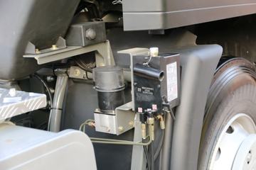 �й����� ˹̫��D7B�ؿ� 440���� 6X4ǣ����ͼƬ