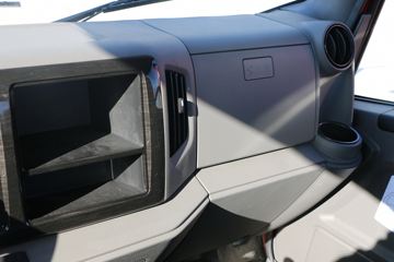 ��� ��VN 120���� 4.16�׵�����ʽ�Ῠ����(CA5040XXYP40K61L2E5A84)ͼƬ