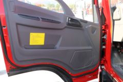 解放 虎VH 156马力 4.16米单排厢式轻卡底盘(CA5040XXYP40K59L2E5A84)