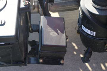 ��� ��VN 120���� 4.16�׵�����ʽ�Ῠ����(CA5040XXYP40K61L2E5A84)ͼƬ