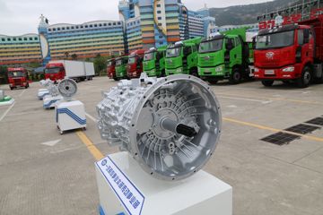 CA12TA(X)系列&nbsp;变速箱外观                                                图片