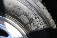 解放 虎VH 156马力 4.16米单排厢式轻卡底盘(CA5040XXYP40K59L2E5A84)