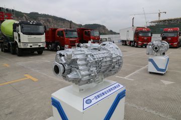 CA12TA(X)系列&nbsp;变速箱外观                                                图片