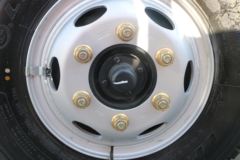 解放 虎VH 156马力 4.16米单排厢式轻卡底盘(CA5040XXYP40K59L2E5A84)