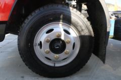 解放 虎VH 156马力 4.16米单排厢式轻卡底盘(CA5040XXYP40K59L2E5A84)