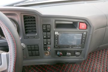 �й�����HOWO G5X�п� 220���� 4X2 ������ʽ�ػ���(����)(ZZ5187XXYK561DF1)ͼƬ