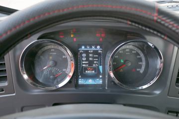 �й�����HOWO G5X�п� 220���� 4X2 ������ʽ�ػ���(����)(ZZ5187XXYK561DF1)ͼƬ