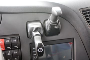 һ����� ��J6P�ؿ� �캽�� 460���� 6X2R 9.65���������ػ���(CA5250XXYP66K24L6T2E5)ͼƬ