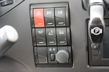 һ����� ��J6P�ؿ� �캽�� 460���� 6X2R 9.65���������ػ���(CA5250XXYP66K24L6T2E5)ͼƬ