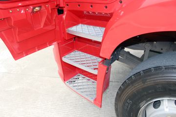 һ����� ��J6P�ؿ� �캽�� 460���� 6X2R 9.65���������ػ���(CA5250XXYP66K24L6T2E5)ͼƬ