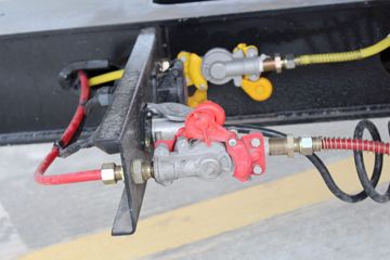 һ����� ��J6P�ؿ� �캽�� 460���� 6X2R 9.65���������ػ���(CA5250XXYP66K24L6T2E5)ͼƬ