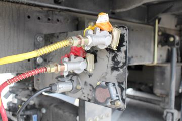 һ����� ��J6P�ؿ� �캽�� 460���� 6X2R 9.65���������ػ���(CA5250XXYP66K24L6T2E5)ͼƬ