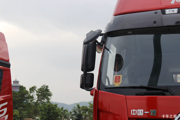 2020款J6P460马力 8*4 载货车 促销