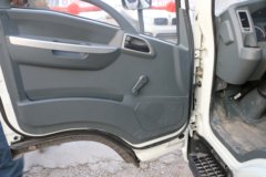 大运 E3 4.5T 4.15米单排纯电动厢式轻卡(CGC5045XXYBEV2Z4)91.1kWh