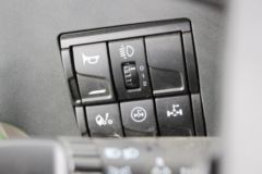 一汽解放 新J6P重卡 390马力 6X4 5.6米自卸车(CA3250P66K2L1T1AE5)