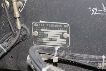 һ����� ��J6P�ؿ� 390���� 6X4 5.6����ж��(CA3250P66K2L1T1AE5)ͼƬ