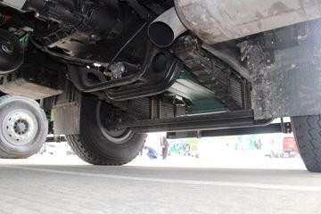 һ����� ��J6P�ؿ� 390���� 6X4 5.6����ж��(CA3250P66K2L1T1AE5)ͼƬ