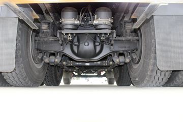 һ����� ��J6P�ؿ� 390���� 6X4 5.6����ж��(CA3250P66K2L1T1AE5)ͼƬ