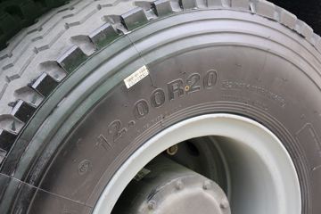 һ����� ��J6P�ؿ� 390���� 6X4 5.6����ж��(CA3250P66K2L1T1AE5)ͼƬ