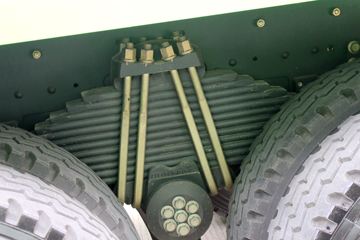 һ����� ��J6P�ؿ� 390���� 6X4 5.6����ж��(CA3250P66K2L1T1AE5)ͼƬ