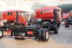 中国重汽HOWO 悍将 190马力 单排轻卡底盘(国六)(ZZ1047G3315F145)