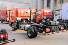 中国重汽HOWO 悍将 160马力 单排轻卡底盘(国六)(ZZ1047G3315F145)