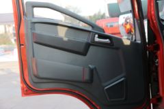 中国重汽HOWO 悍将 160马力 单排轻卡底盘(国六)(ZZ1047G3315F145)