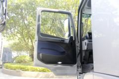 福田 欧曼GTL 6系重卡 460马力 6X4 牵引车