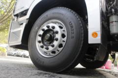 福田 欧曼GTL 6系重卡 460马力 6X4 牵引车